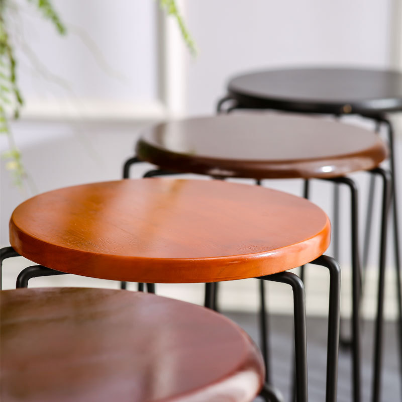 Taburete de hierro simple para cambiar zapatos, taburete redondo bajo, taburete creativo para mesa de centro de sofá, taburete de restaurante de estilo americano, taburete de hierro creativo nórdico.