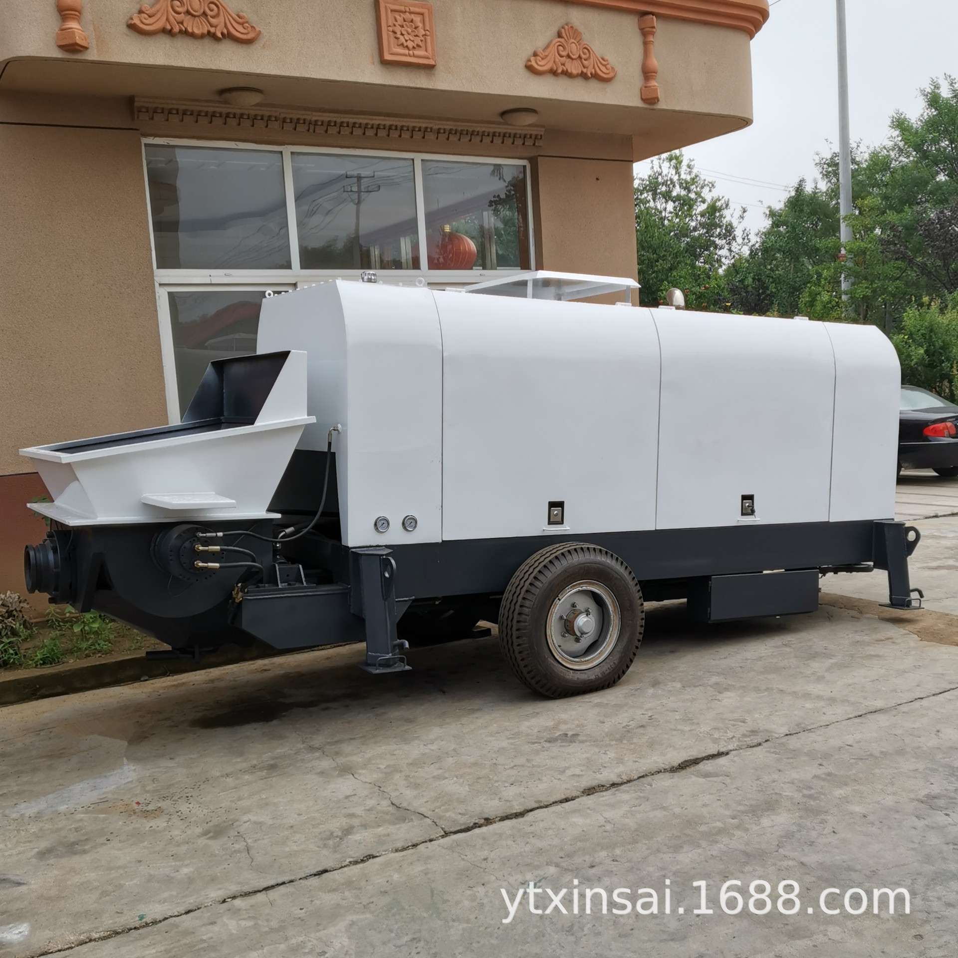 HBT80C柴油机拖泵 柴油机混凝土输送泵  柴油机地泵 车载泵配件