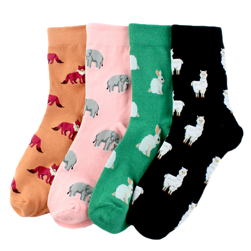 Women's Casual Cartoon Cotton Jacquard Ankle Socks A Pair display picture 3