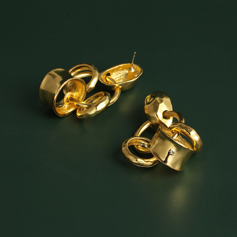 New Fashion Earrings Simple Geometric Retro Metal Earrings display picture 4