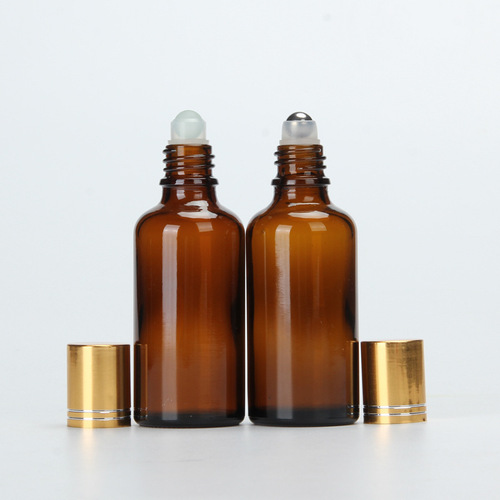 Brown light-proof glass roller ball bottle, rolling ball bottle, essential oil bottle, mixing and dispensing bottle, cosmetic bottle