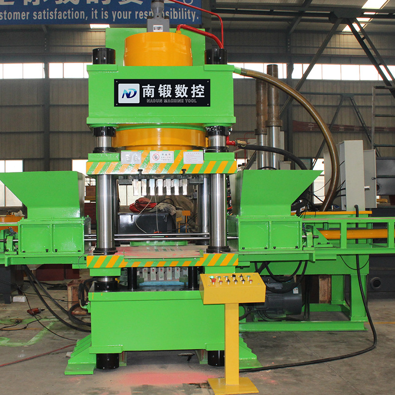 500t全自动鱼饵粉末成型液压机500吨双色鱼饵成型液压机生产线