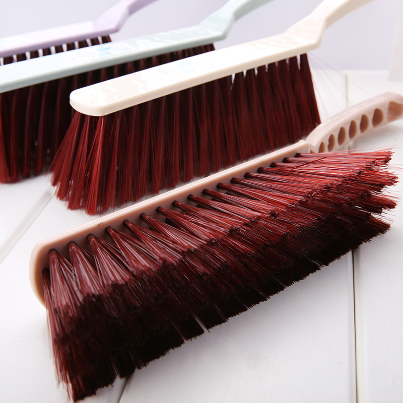Kitchen and Bathroom Brush, Long-Handled Soft-Bristled Sofa Bed Sheets, Blanket Dust Brush, Bedroom Cleaning Brush, Bed Sweeper