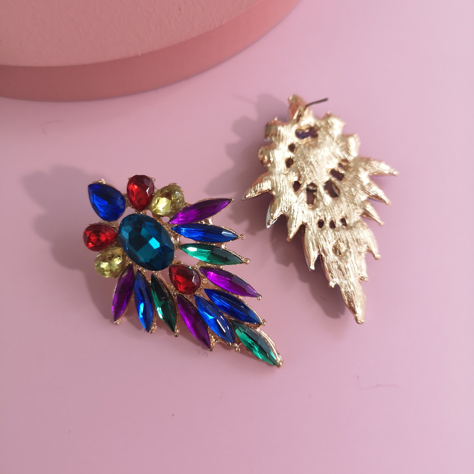 New Fashion Geometric Retro Colored Flower Earrings Wholesale display picture 4