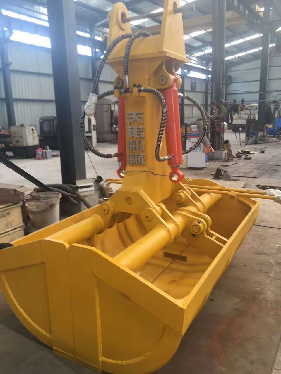 快速装卸煤砂矿石粉利器斗山200挖掘机专用贝型斗