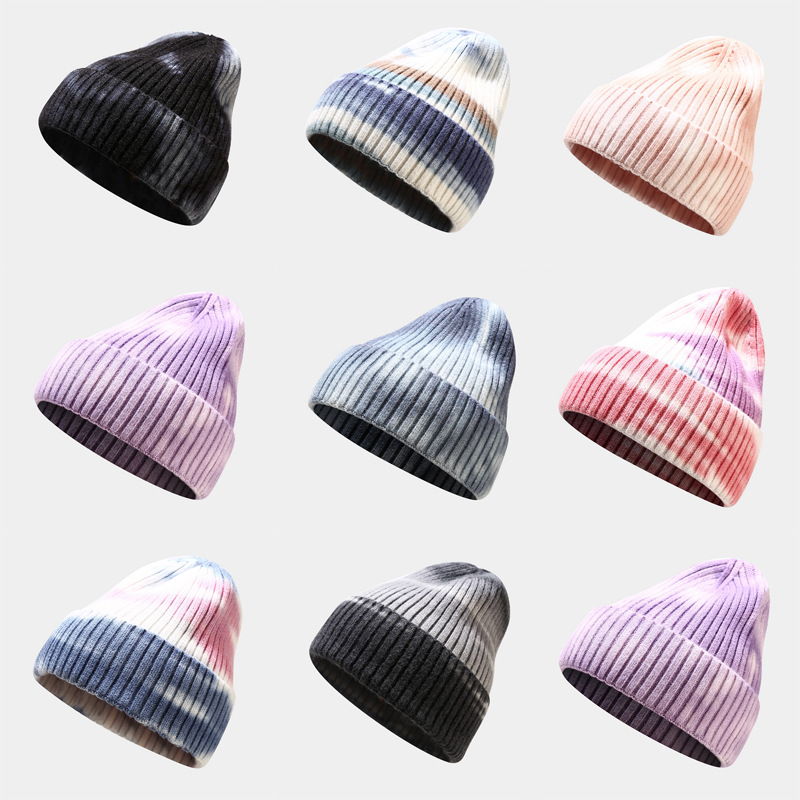 Amazon Venta caliente tie-dyed pullover Cap Otoño e Invierno de las mujeres con núcleo hilado rayado curling sombrero puntiagudo cálido sombrero de lana al aire libre