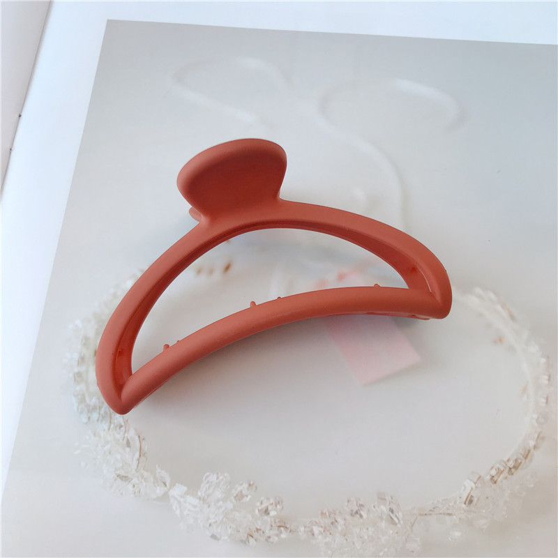 Estilo coreano simple clip de todo partido esmerilado hueco-hacia fuera de la pinza de pelo curvado medio rasguño Cola de Caballo clip de baño horquilla accesorios para el cabello