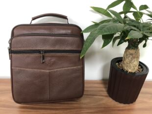 �羳��Ƥ�а��W����ʿС������̄�б����μ������ʽ���ñ�y