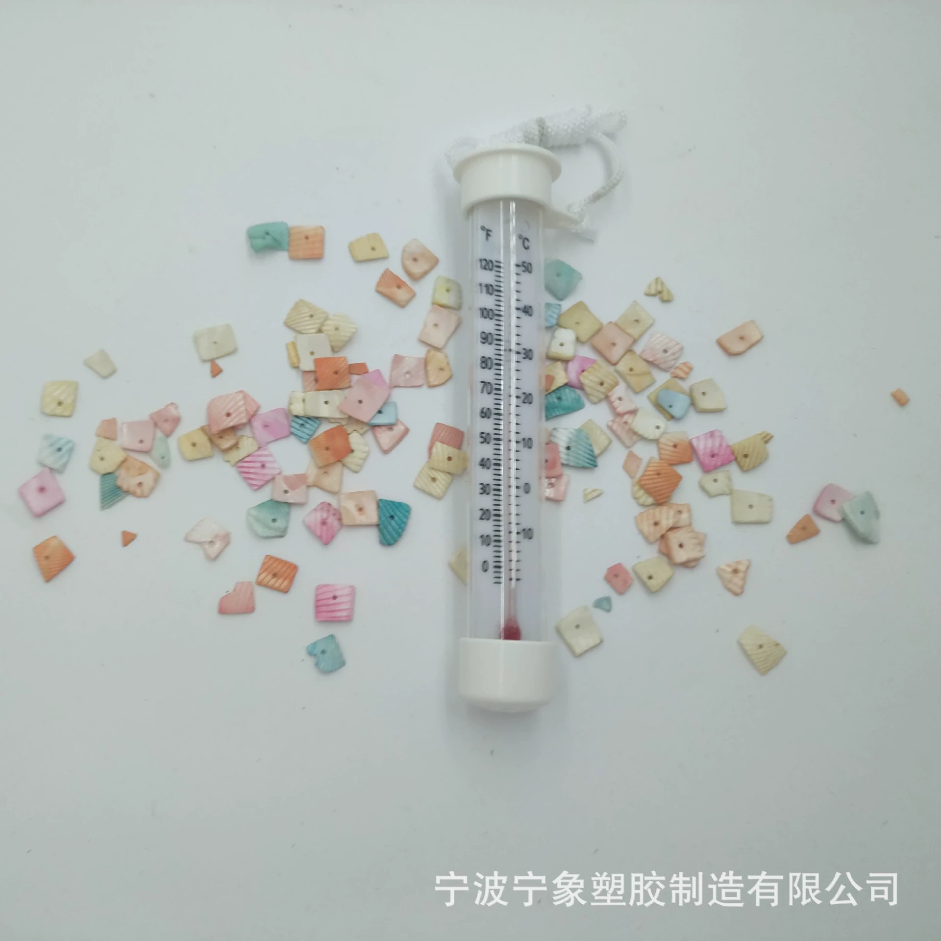 Наша компания специализируется на производстве термометров для бассейнов, прудов для рыб, ванных комнат, подвесных плавающих термометров для детских ванночек, водонепроницаемых.