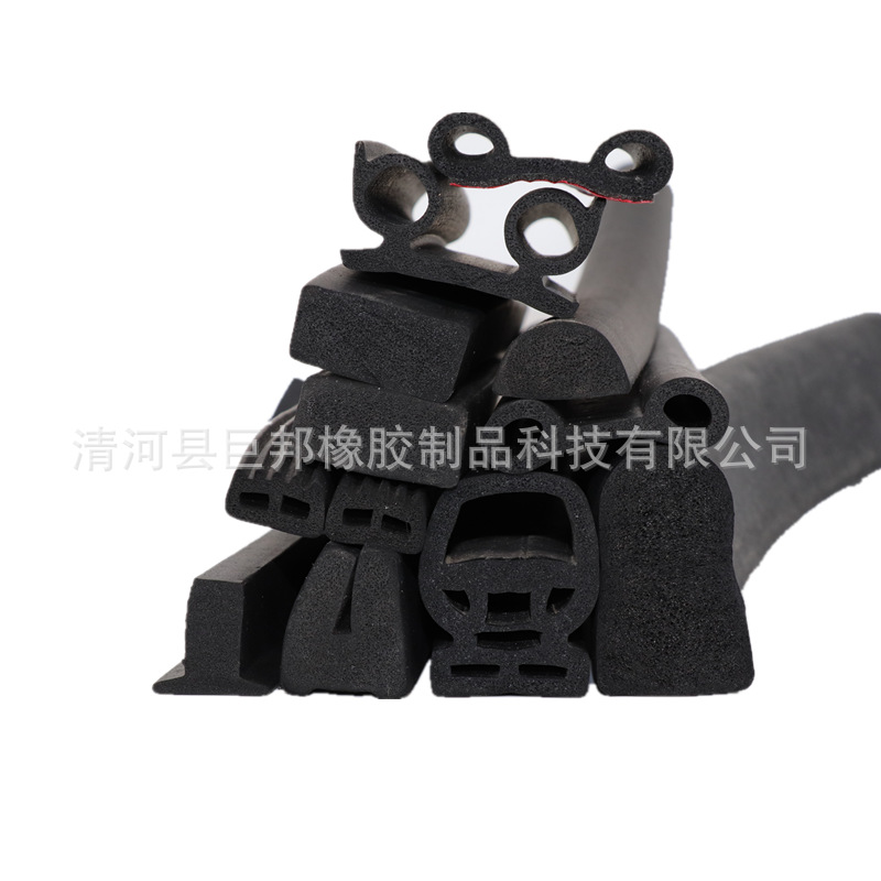 供应三元乙丙发泡胶条 阻燃防火橡胶发泡条 EPDM发泡密封条