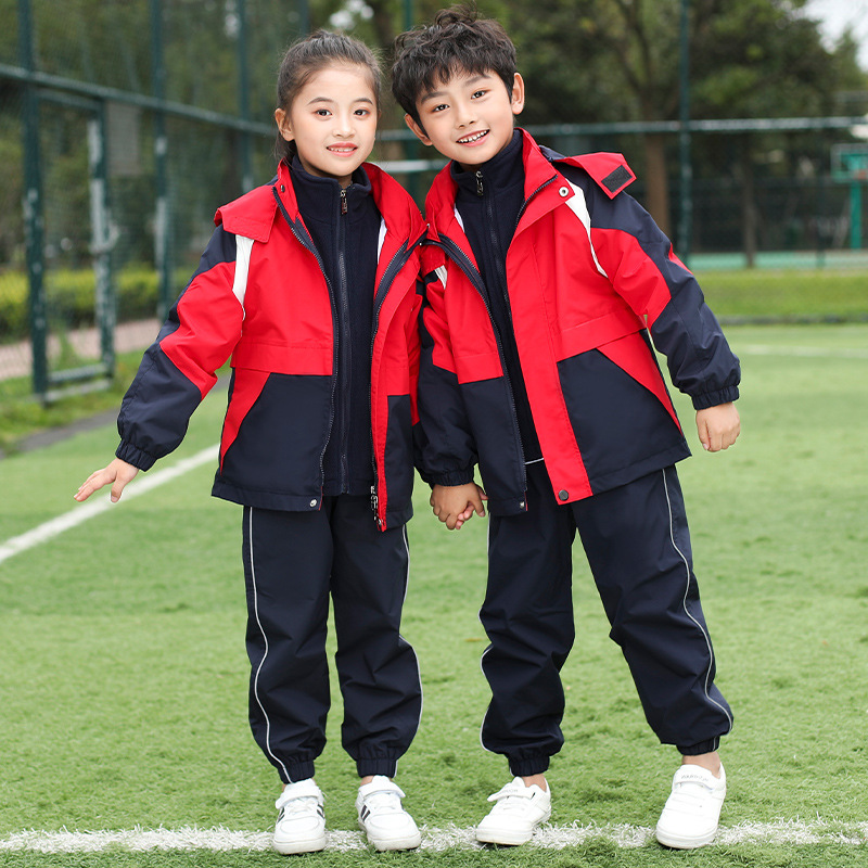 酷啦美拉2020冬可脱卸冲锋衣三件套夜间反光条儿童套装小学生校服