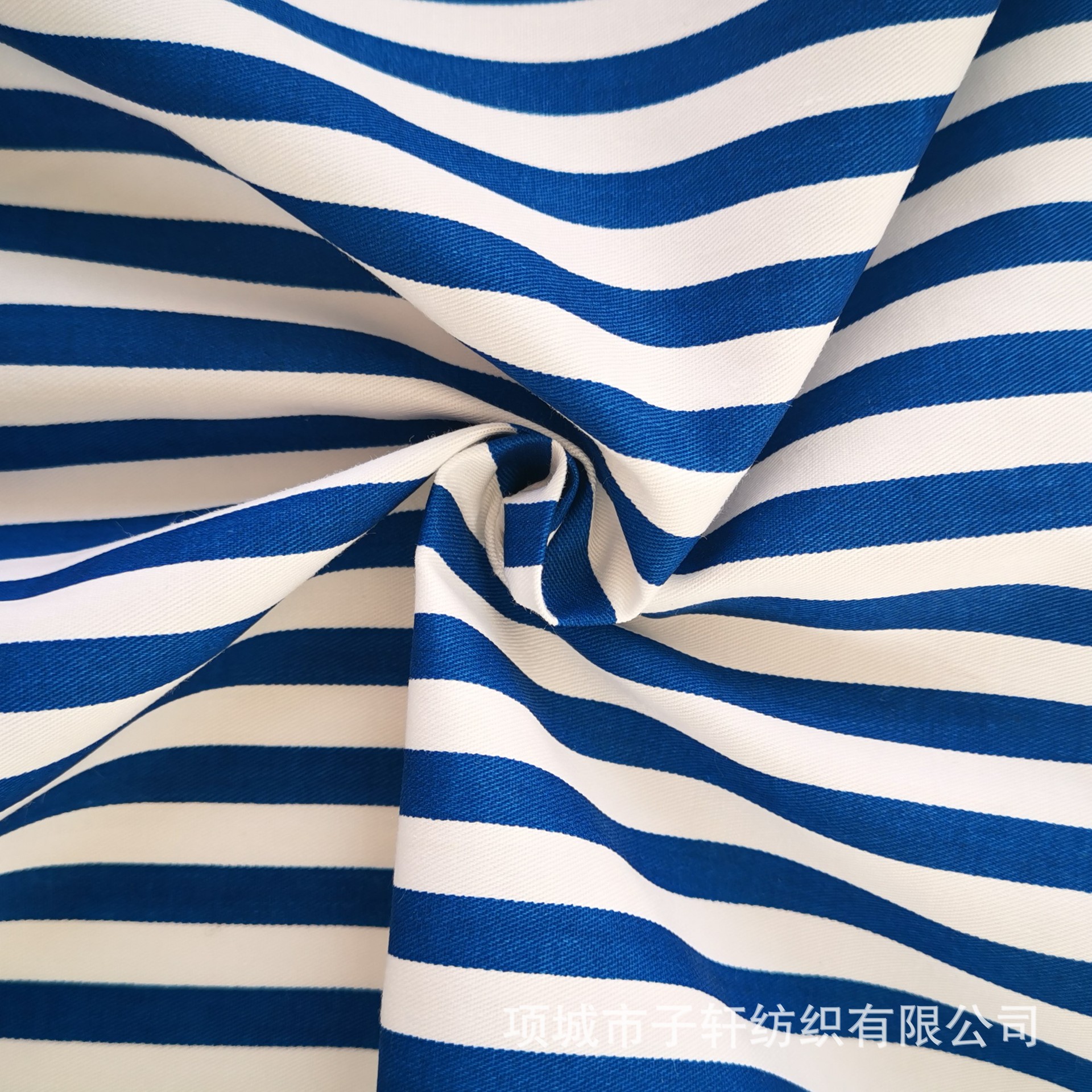 蓝白条涤棉细斜纹面料6535厂家直供医院学校床品面料