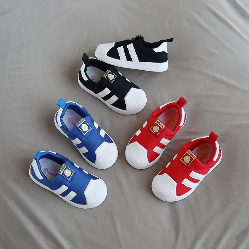 小溜宝2020秋款3-4-5岁贝壳头防撞男女童板鞋防滑软底宝宝学步鞋