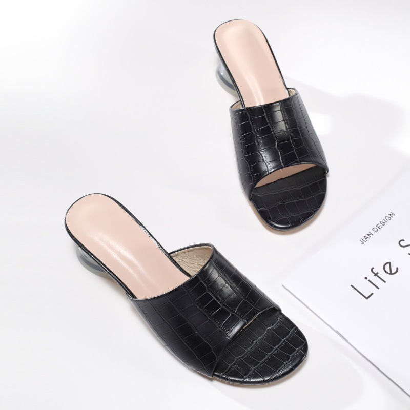 Crystal-heeled sandals Clear and stone-patterned square midheel slippers_voghion.com