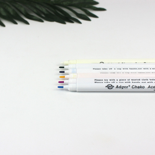High-temperature ironing gas-erasable color pen, cutting water-soluble pen, spot leather cross-stitch patchwork clothing marker