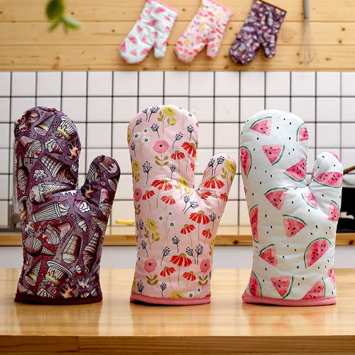 Cross-border household kitchen heat-insulating gloves oven baking gloves heat-resistant anti-scald microwave gloves polyester gloves