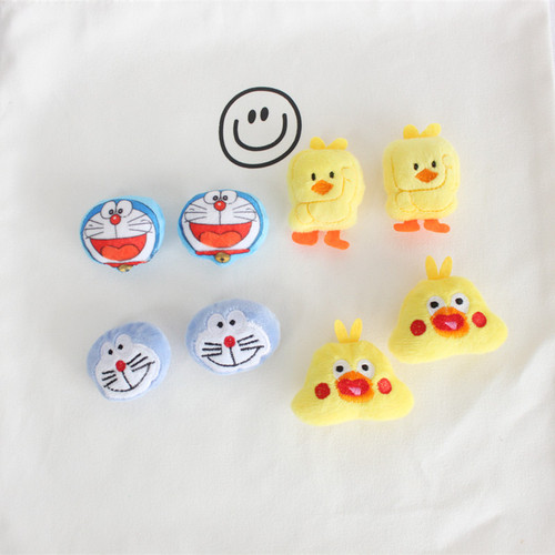 Cartoon plush doll brooch Jingle Cat Doraemon Duck Parrot Chicken Pin Bag Accessories Clothing Accessories