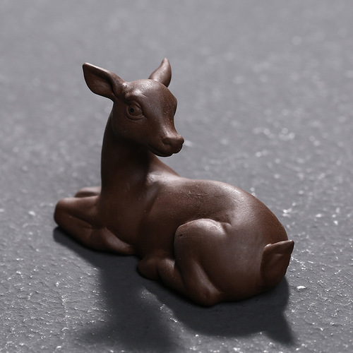 Zisha Tea Pet Little Ox, Handmade Creative Pet Tea, Wealth Bringing Pixiu, Twisting Ox Turning the World, Tea Tray Ornament