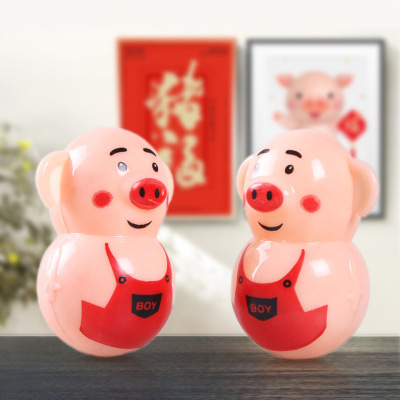 厂家直销专业生产赠品小玩具萌趣不倒翁海草猪热卖扭蛋胶囊礼品