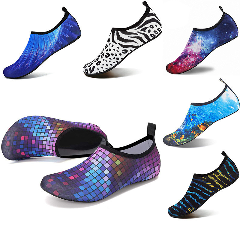 2020 Men's Wading Beach Socks Water Sports Shoes Barefoot Quick-Drying Yoga Socks One-Step Men's and Women's Large Size Shoes