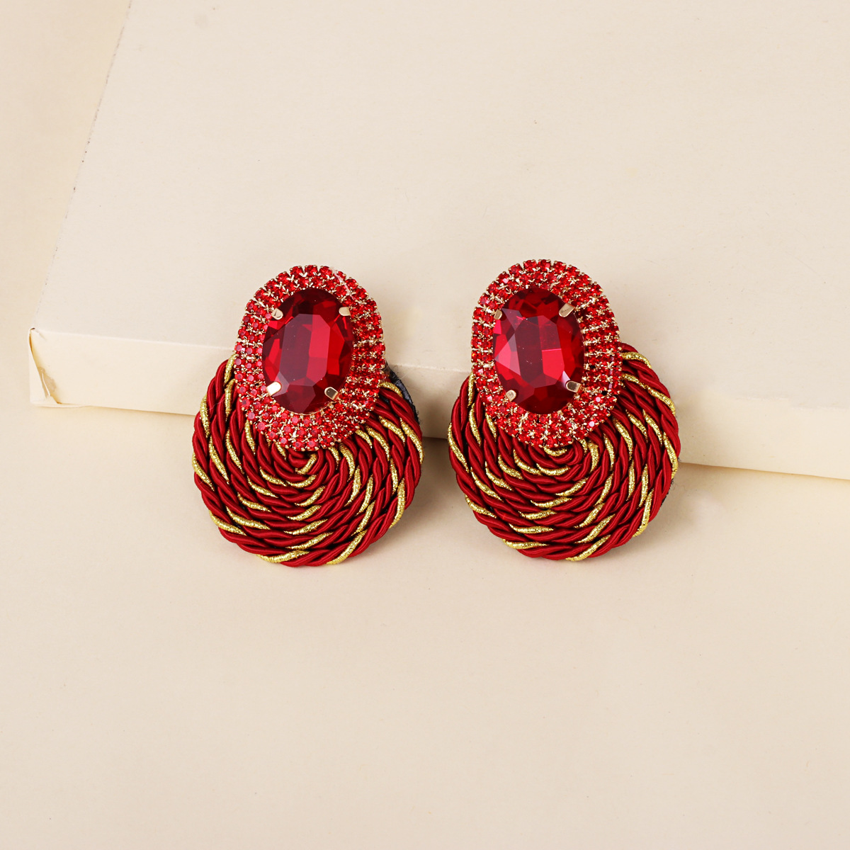 Korean New Fashion Wild Rhinestone Geometric Round Exaggerated Earrings display picture 13