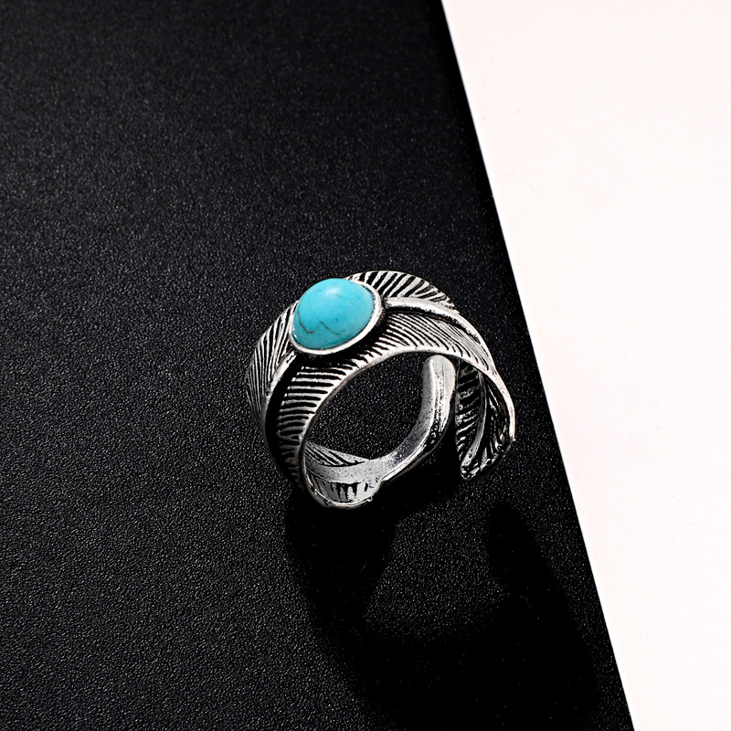 Cross-border Hot Selling Ornament European Vintage Feather Inlaid Turquoise Ring Men's Opening Ring  Burst display picture 4