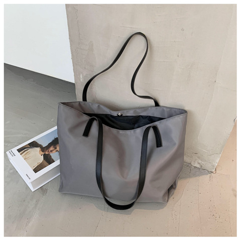 Simple Large Capacity One-shoulder Tote Bag display picture 37