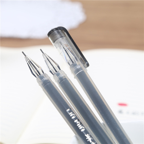 Simple and practical European standard learning stationery three-color gel pen office supplies diamond head black red blue signature pen