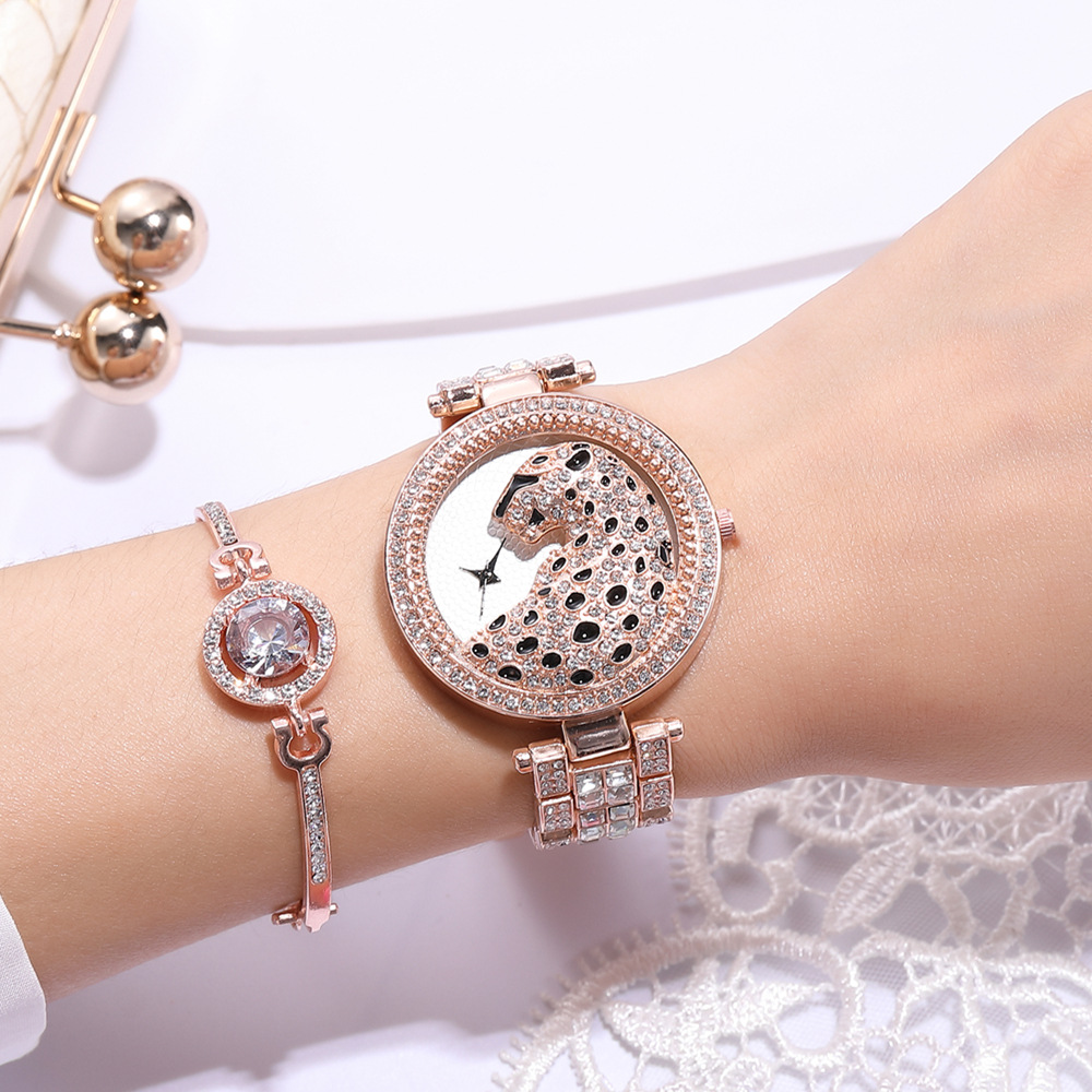 Reloj De Mujer Con Diamantes De Banda De Acero De Moda display picture 3
