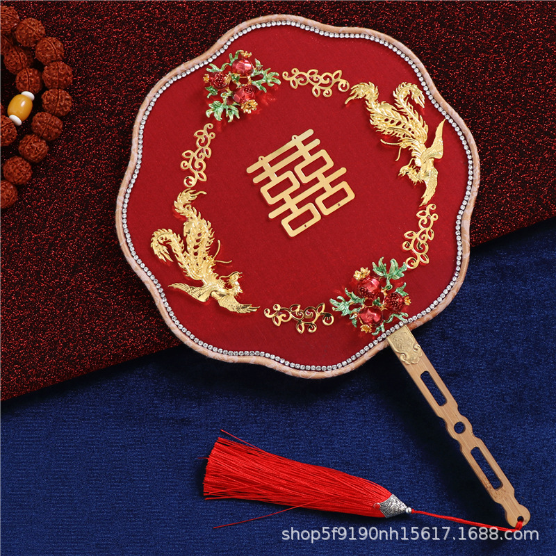 新款中式新娘手捧扇 秀禾服结婚礼服配饰 手工古风双喜伴娘团扇