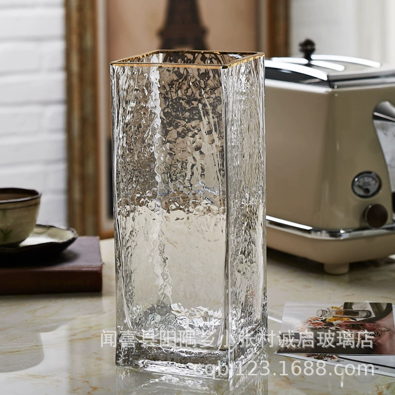 Простой новый квадратный цилиндр стеклянная волна Пномпень ваза с тиснением вогнуто-Выпуклое прозрачное украшение дома