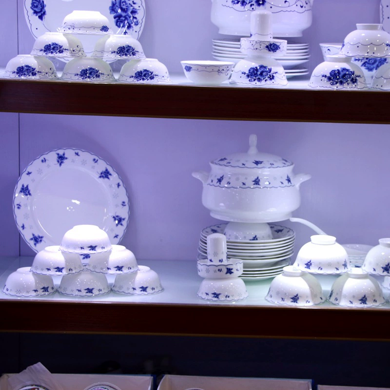 Ceramic blue and white tableware, set for adults, Birthday gift, Chinese style