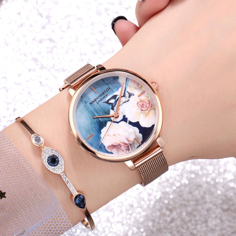 Gedruckter Instagram-Schlichter und modischer Stil Student Quarz Mode Aktivität Schnalle Damenuhr Trend_voghion.com