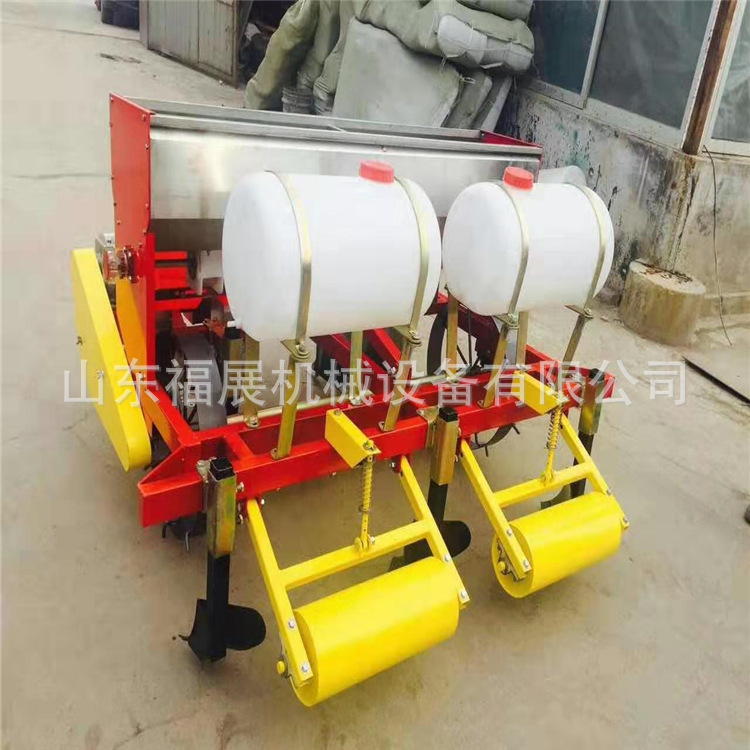 种花生机施肥喷药一体机花生铺膜播种机2行4行膜上花生播种机