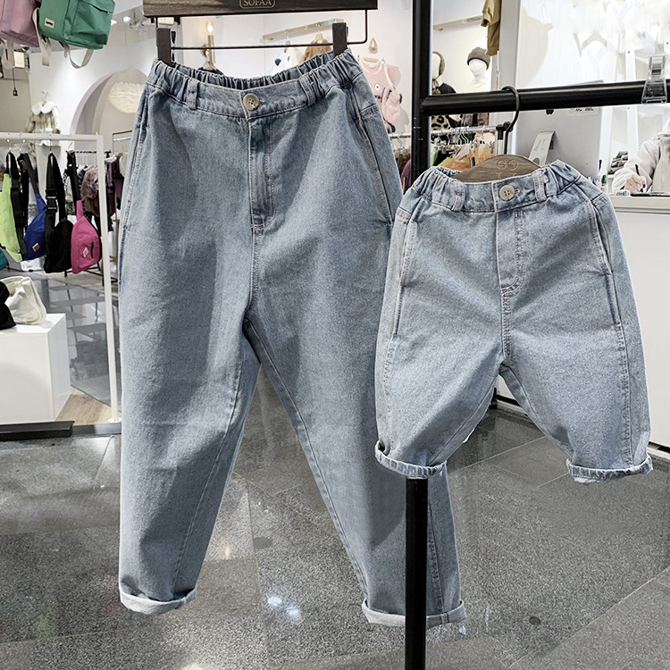 Ropa de primavera y otoño ins ropa de estilo coreano ropa para niños nuevos pantalones para niños y niñas estilo coreano ropa de padre e hijo estilo occidental jeans casuales sueltos