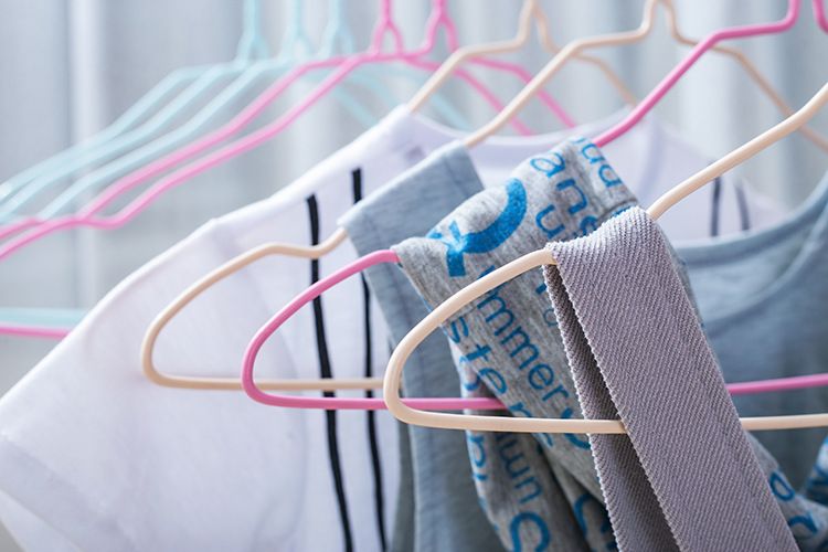 201衣架-凹槽防滑浸塑