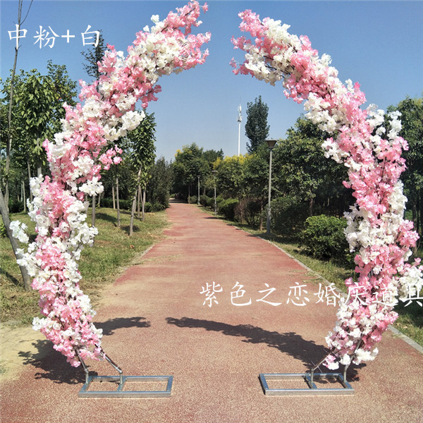 结婚路引花门摆放图片,结婚楼栋门布置图片,婚礼路引效果图_大山谷图库
