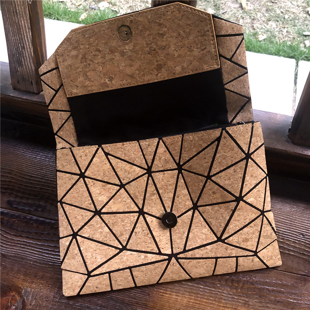 2024 neue personalisierte umweltfreundliche Diamantgitter-Spleißen geometrische Holzmaserung diagonale Kreuz Damenkette_voghion.com