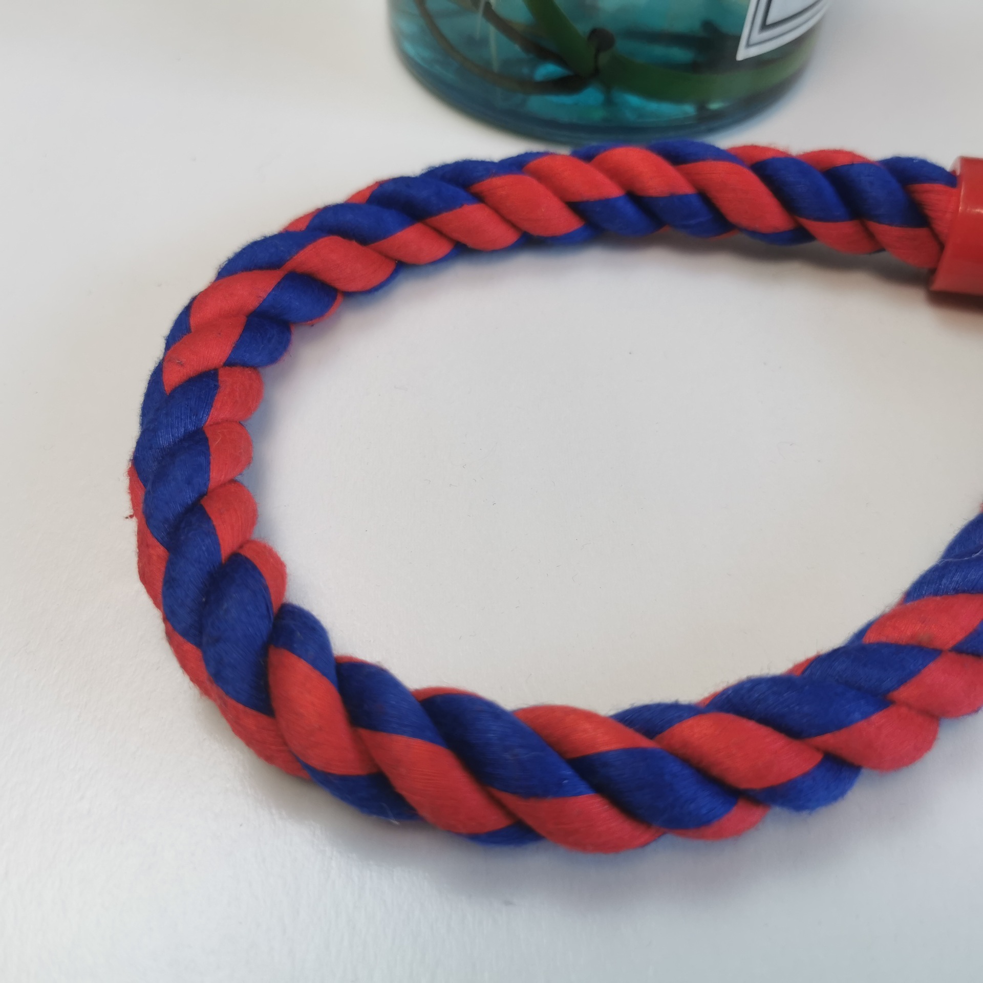 906A63CD8D52635FC08EF3B4B1745B