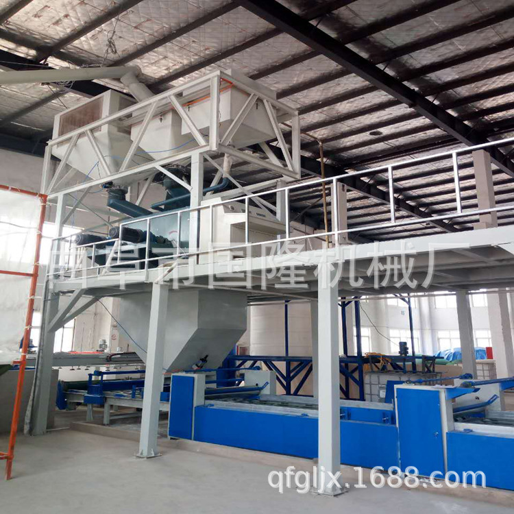 FS一体化免拆保温模板生产线 匀质保温板生产设备 国隆模具