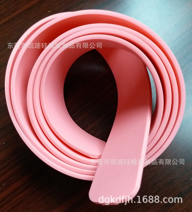 低价供应魔声耳塞 3层小孔耳塞 三层大孔耳塞 子弹头耳塞 挤出条