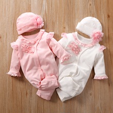女嬰兒連體衣服百日宴天新生兒0-3-6個滿月棉質寶寶秋裝哈衣爬服