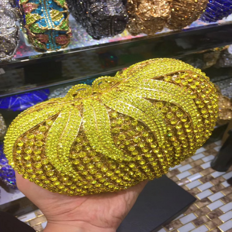 * Frutas y verduras transfronterizas tomate hammer metal diamantes bolsa de cena vestido de fiesta damas lleno de bolsas de mano diamantes