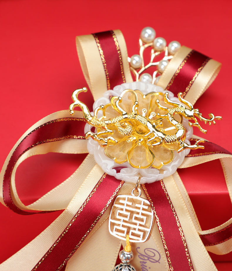 新款高档龙凤胸花婚礼中式襟花金属别针结婚用品别花新郎新娘一对详情图10