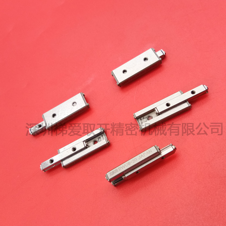 IKO滑台滑组BWU12-20 BWU12-30 BWU12-45滑块