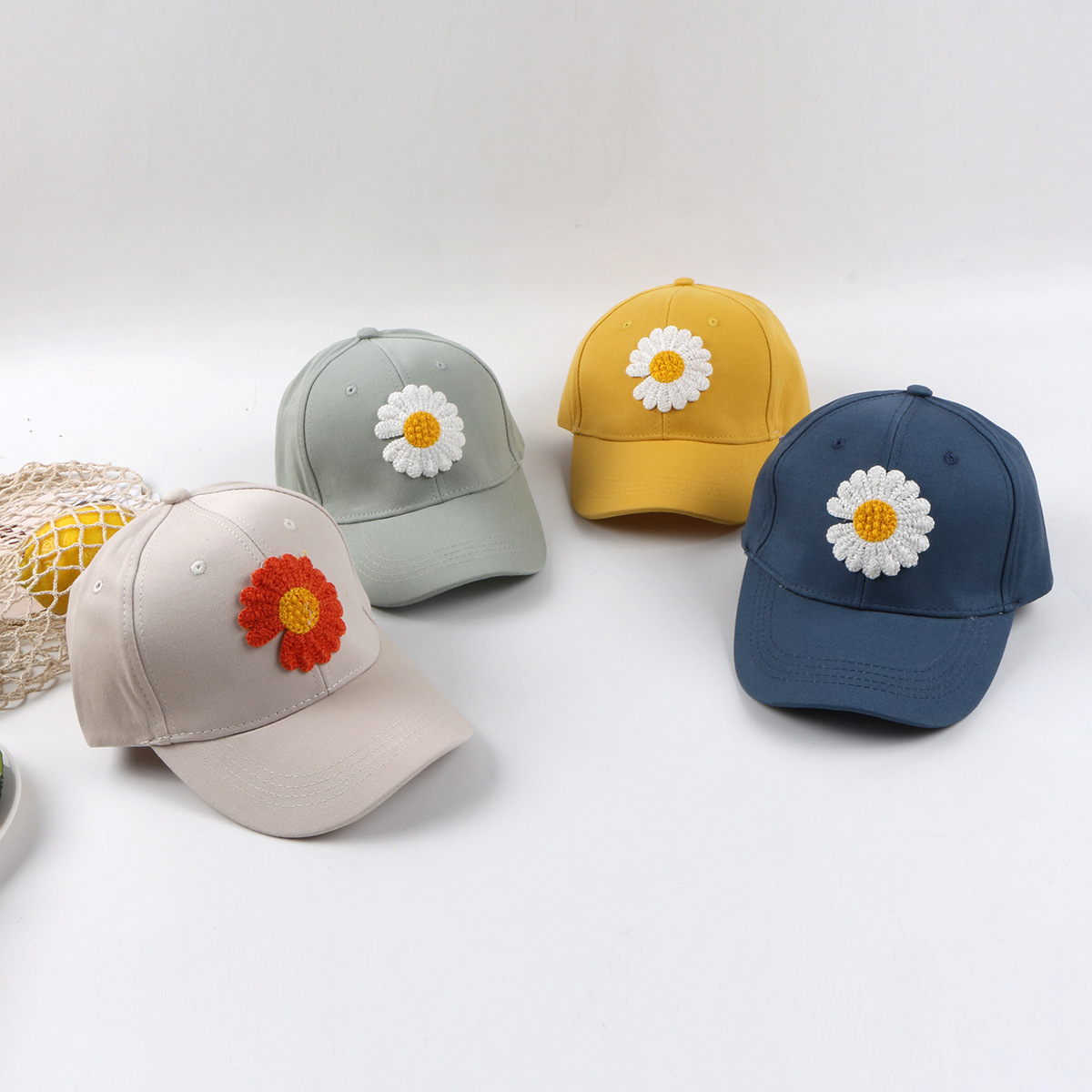 Children's Daisy Sun Flower Baseball Cap Korean Hip-hop Solid Color Cap Wholesale Nihaojewelry display picture 16