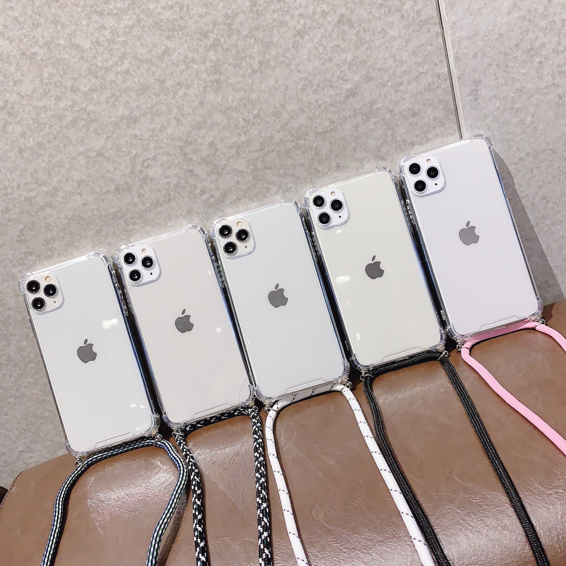 适用透明便携斜挎绳14Pro Max苹果12/XR手机壳 iPhone7/8plus挂绳