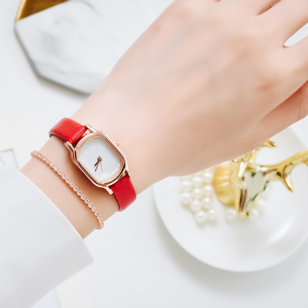 Watch Image 10