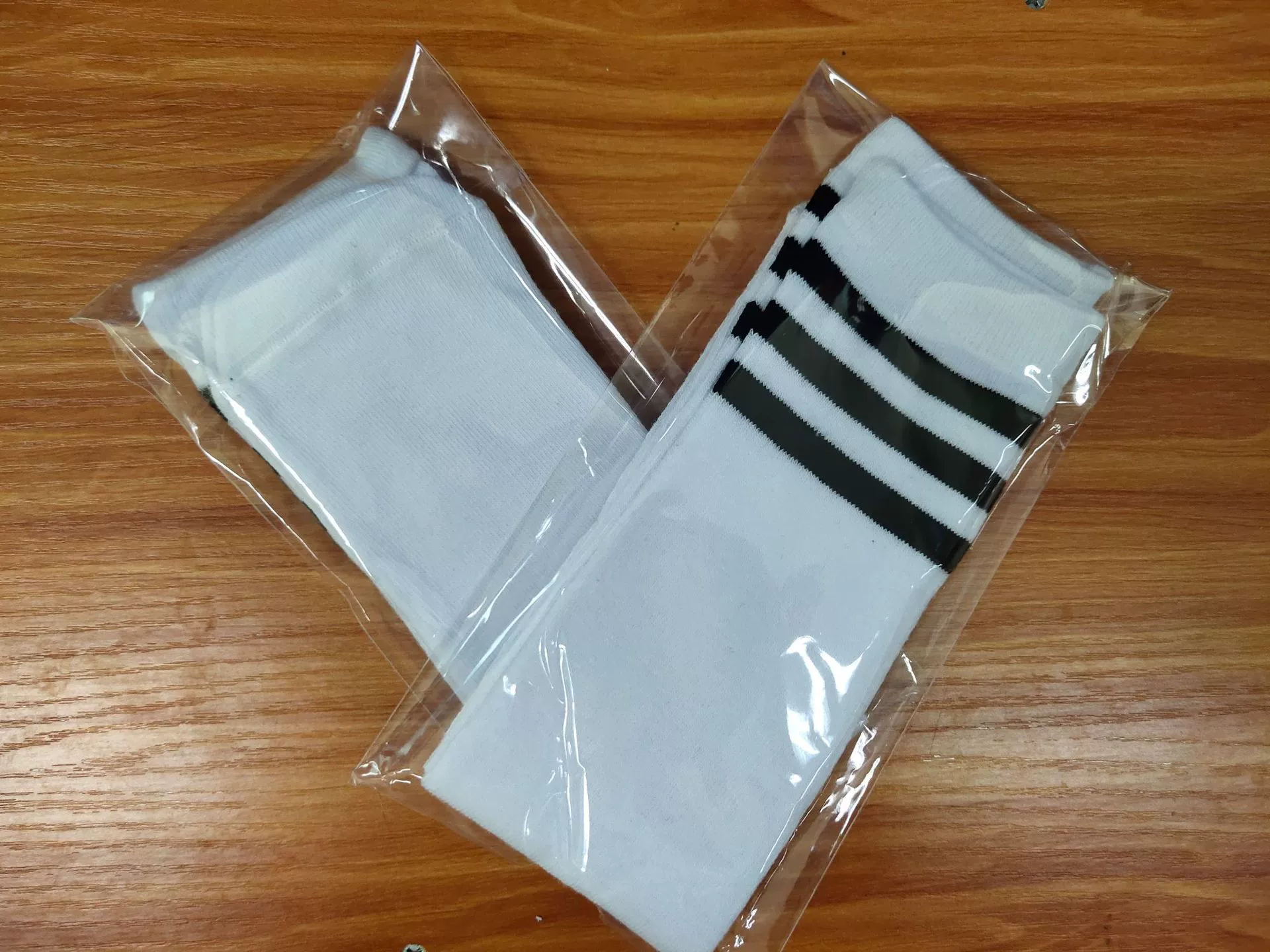 Маленькие подарки, милая заколка случайного цвета