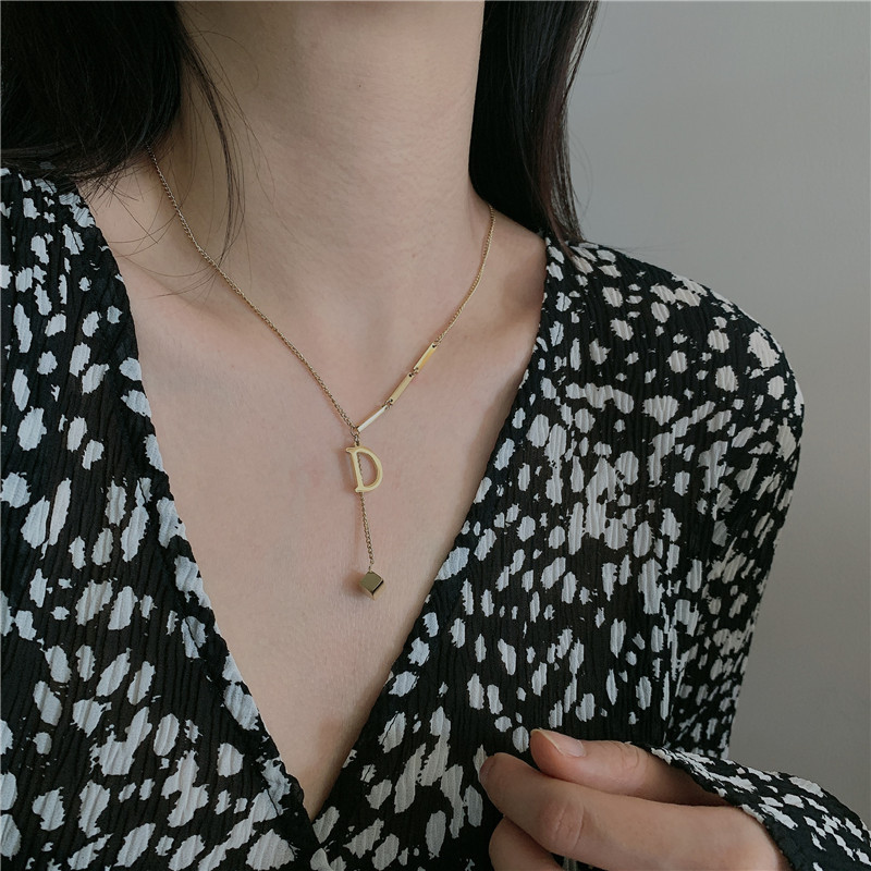 14k Gold Color No Fade Simple Letter D Tassel Pendant Clavicle Chain Necklace For Women display picture 9